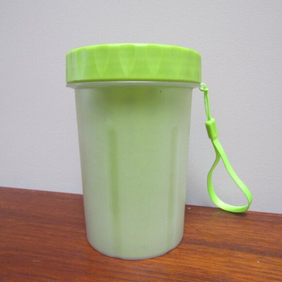 Silicone Easy Pet Dog Furbaby Puppy Foot Paw Wash Cleaner for Muddy Feet - Picture 2 of 4